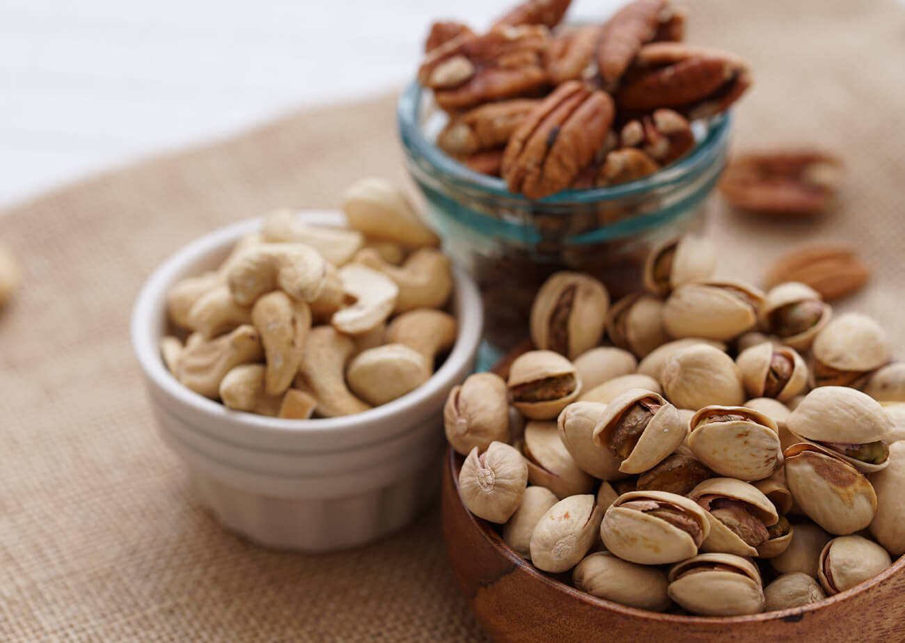 Going Nuts! / 燻製ピスタチオ特集1Going Nuts! / 燻製ピーカンナッツ特集1” width=