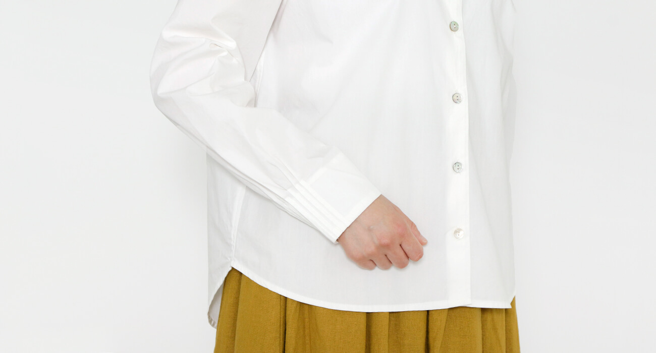 mumokuteki×LILASIC / コットンフリル襟長袖シャツ特集3” width=