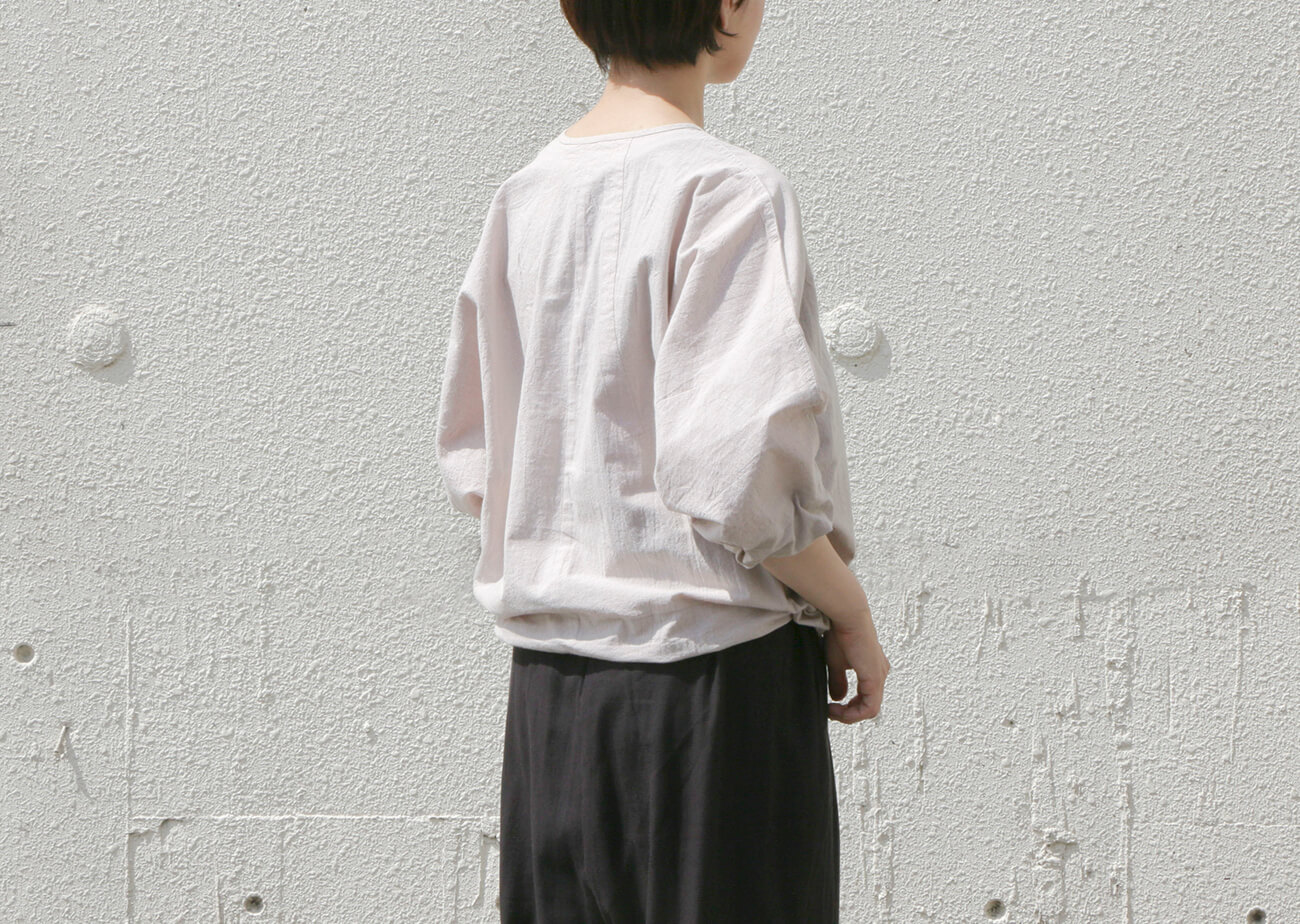 mumokuteki×08Mab / コットン2WAYバルーンプルオーバー特集8” width=