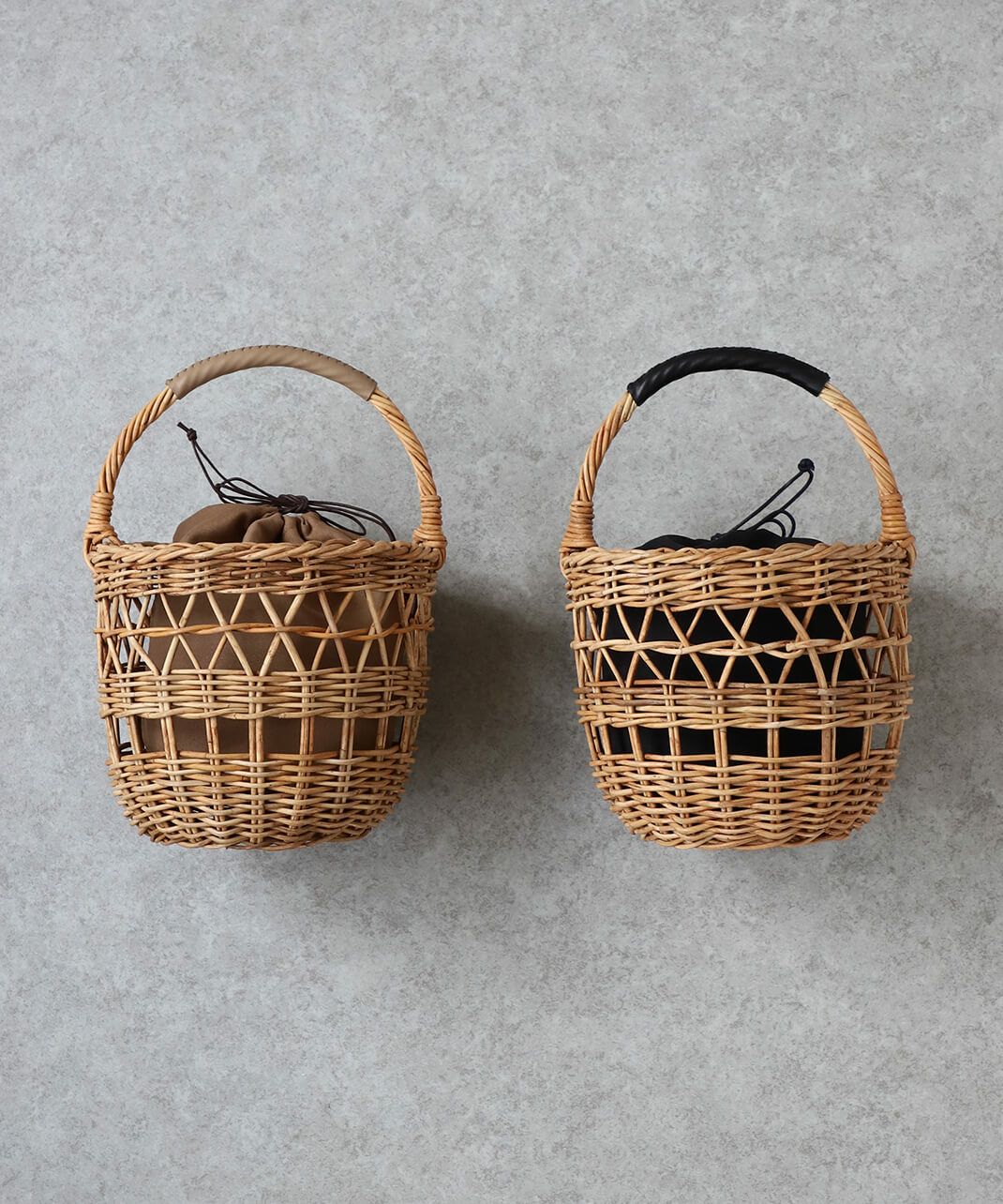 CACHELLIEアラログワンハンドルトートバッグのブラックとグレージュ