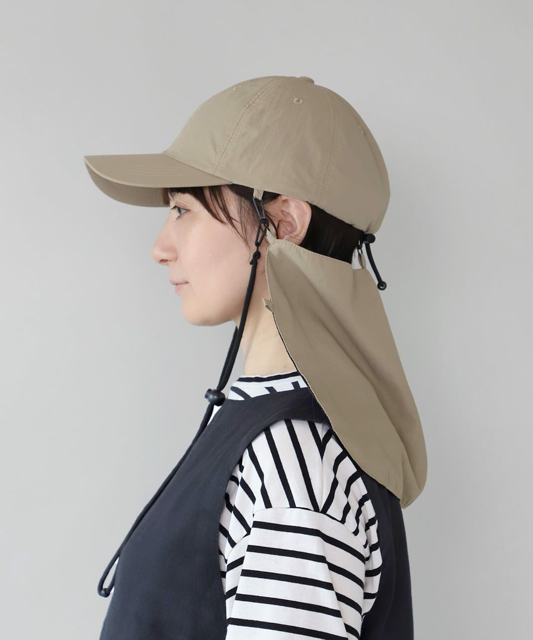 ひんやり冷感のネックカバーが紫外線＆猛暑対策