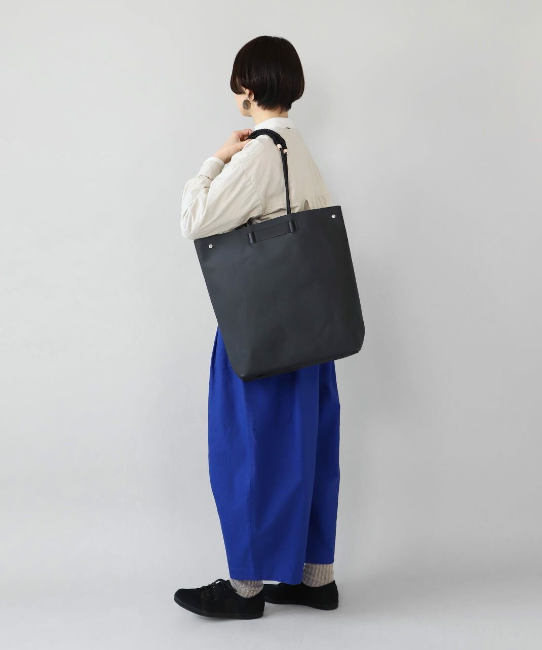 ショルダーとトートの2WAY利用可能