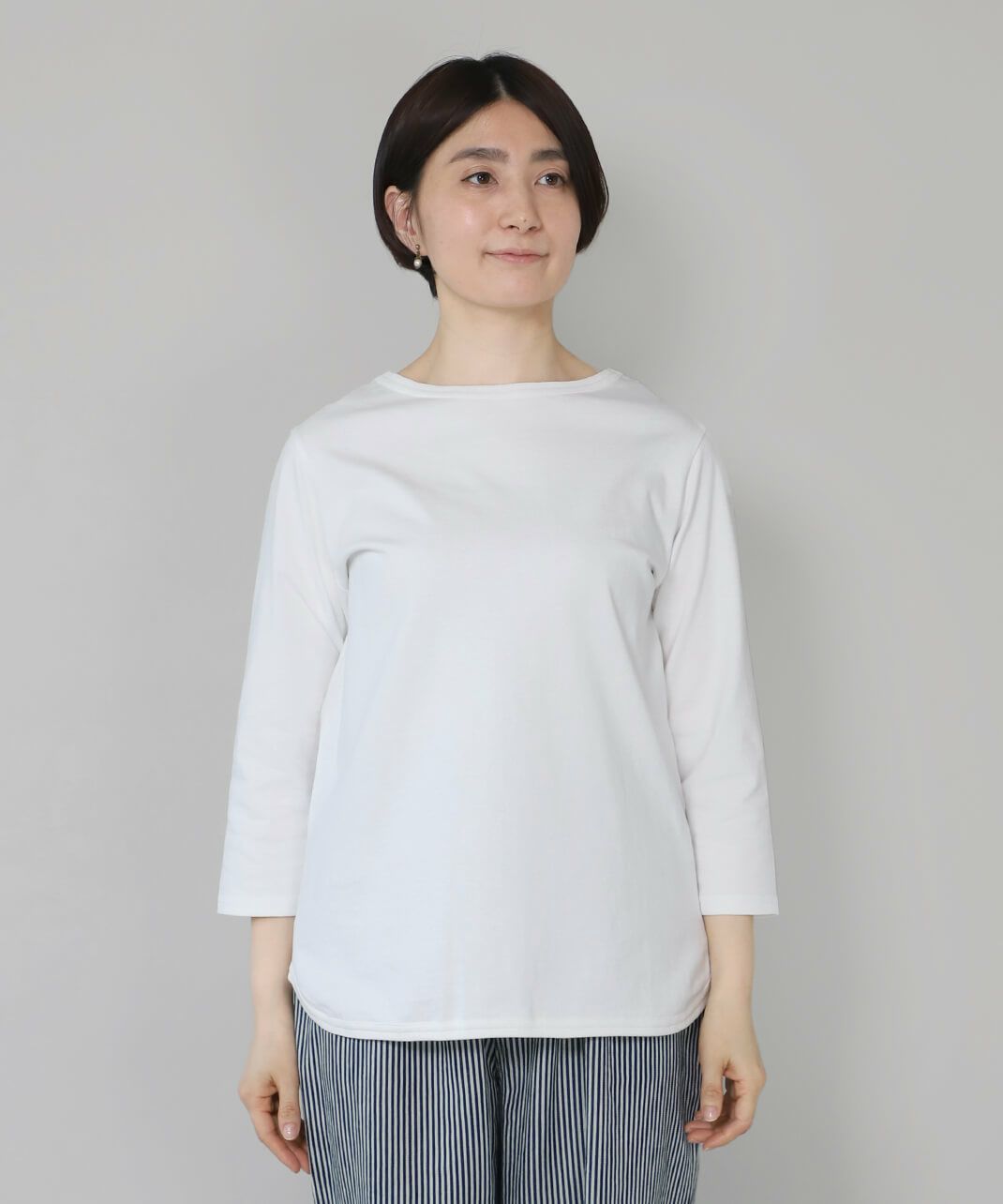 バインダー始末されたカットソー