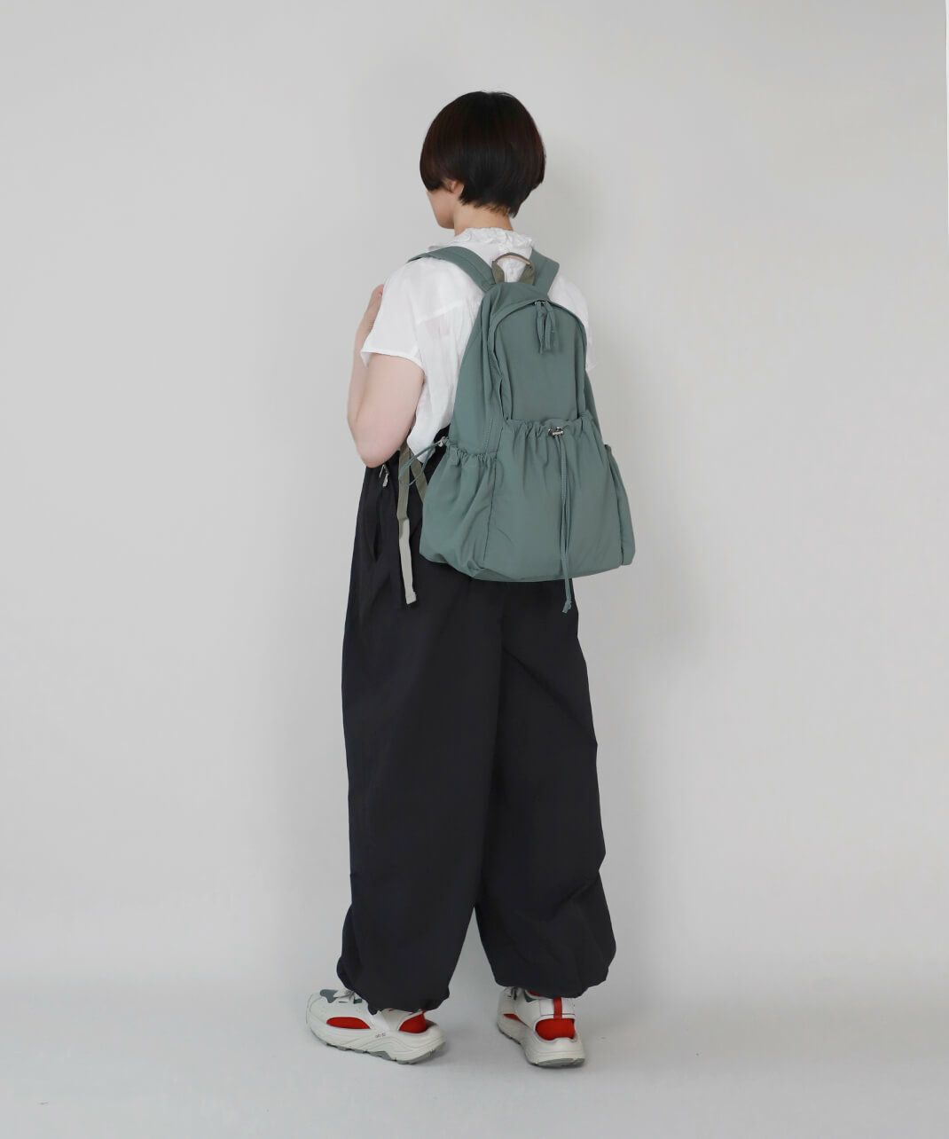 軽量で持ち運びやすく日常使いにおすすめ