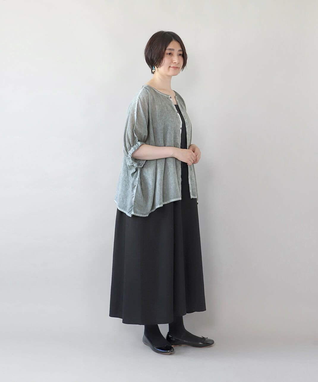 体のラインを拾いにくいシルエット