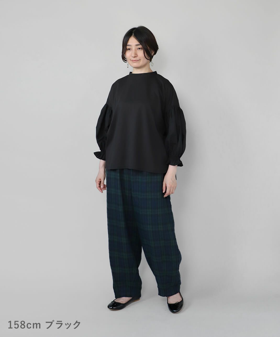 ブラック