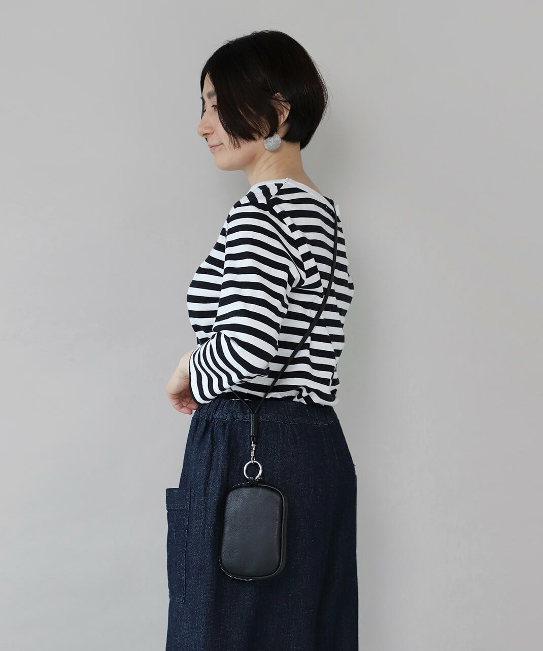 ストラップをつけてショルダーバッグに。