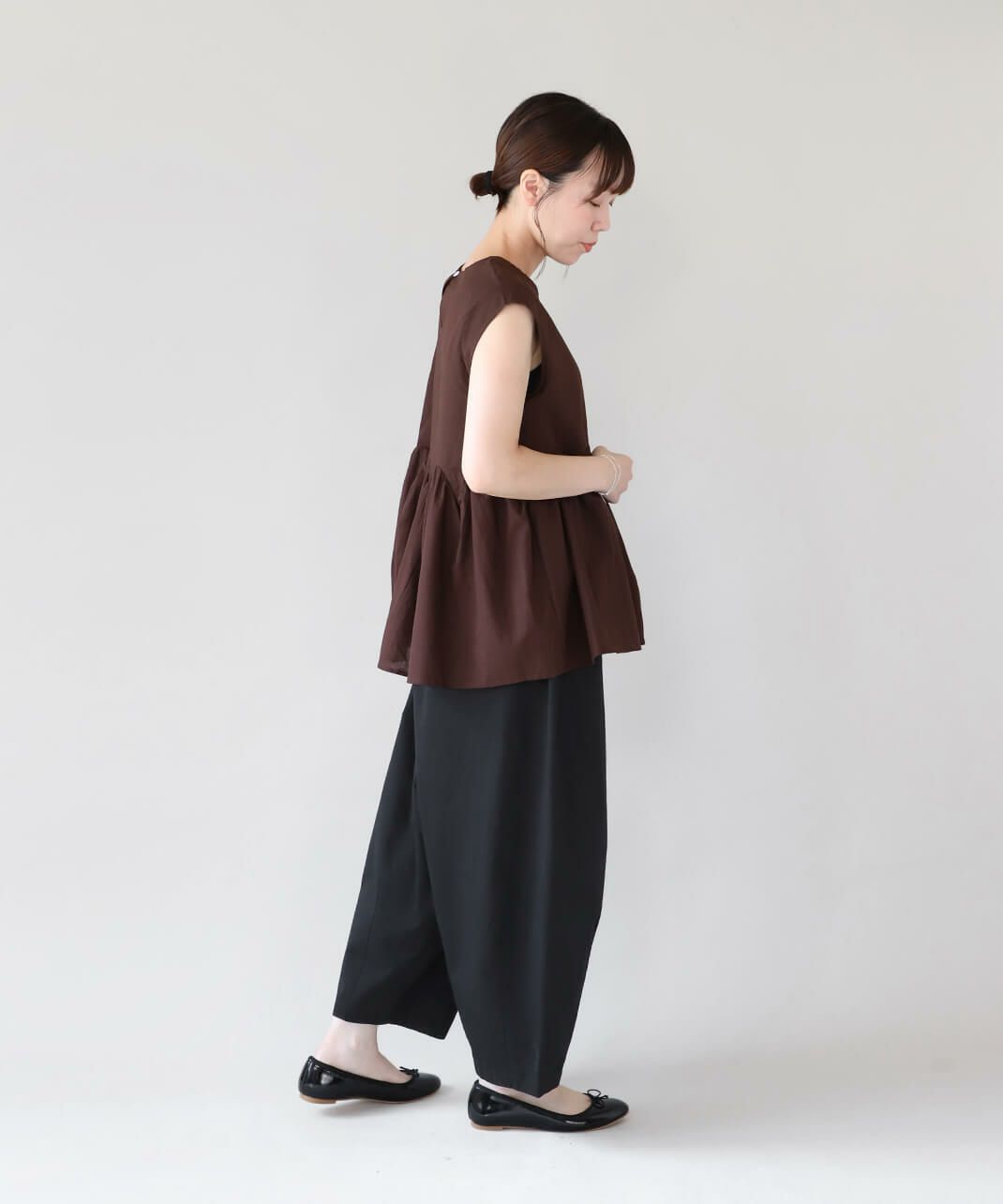 着た時に可愛らしい印象になるチュニック