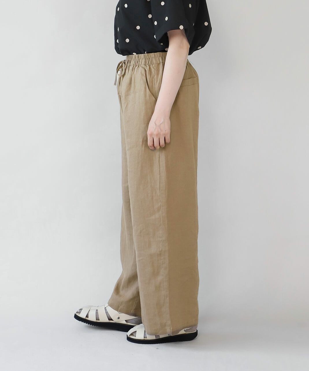 ストレートシルエット