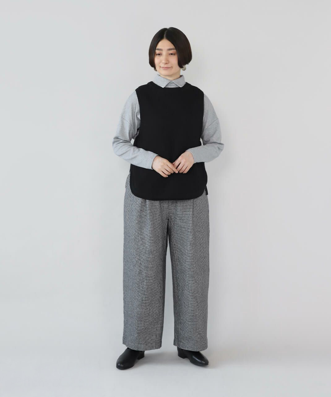 1枚で幅広い着こなしを楽しめる。