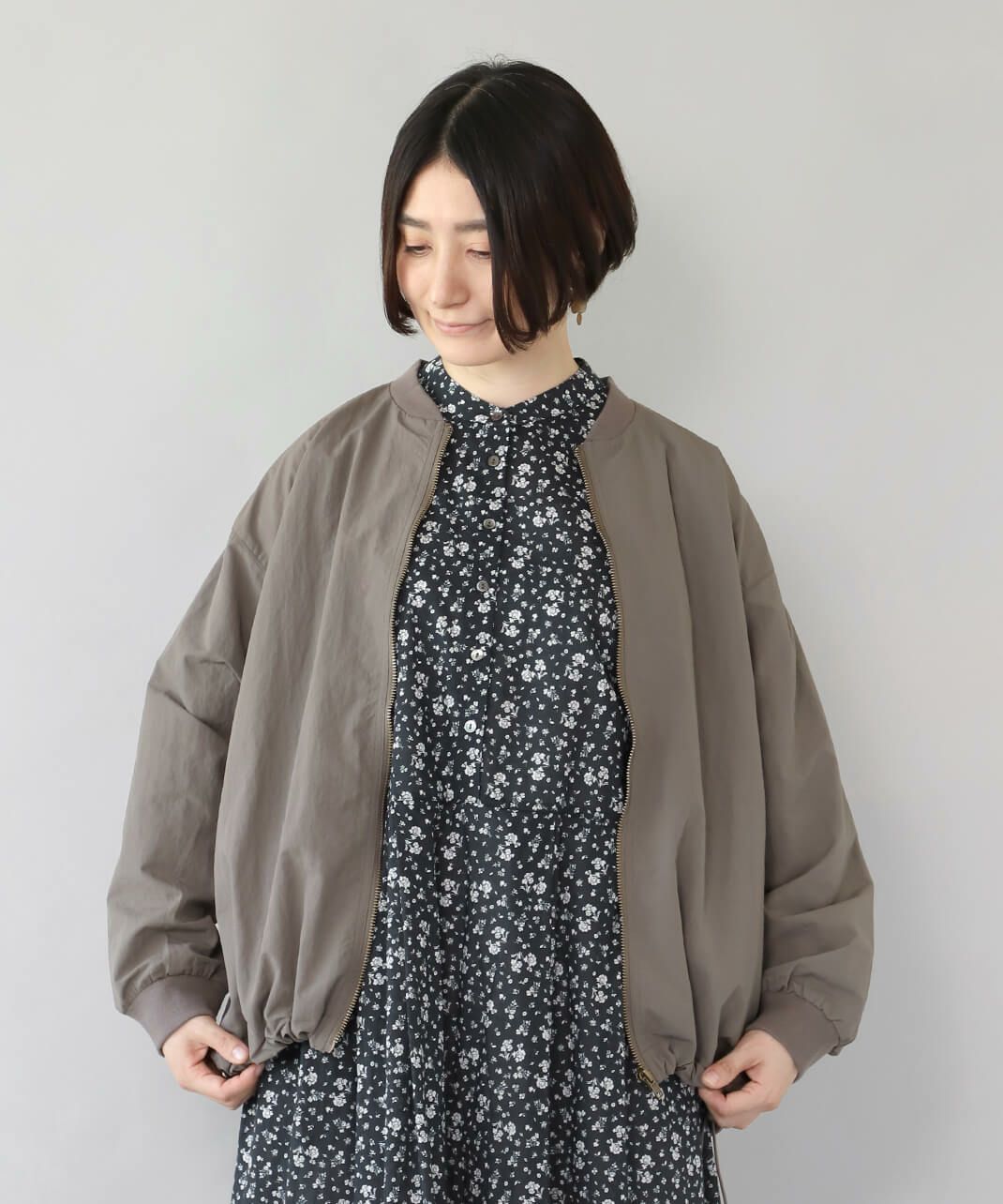 ナイロン素材を使用したブルゾン