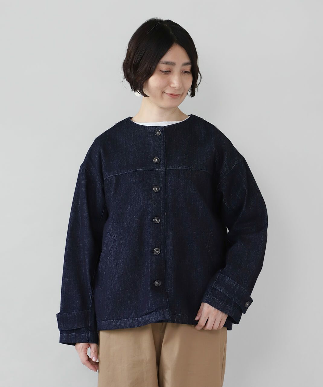 タ身幅がゆったりと