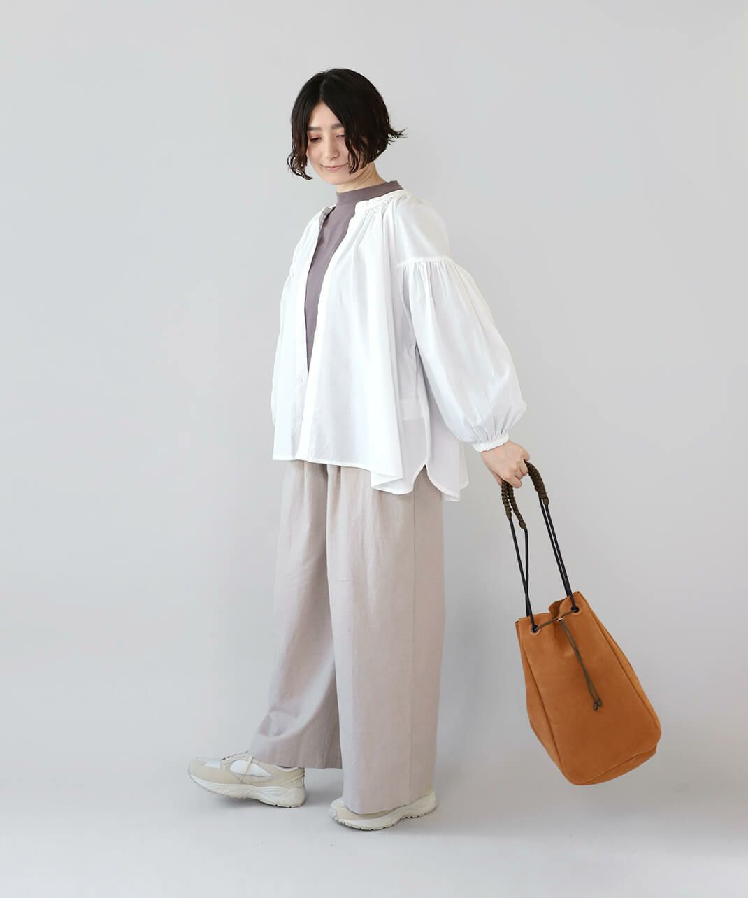 羽織りとしても使える1着