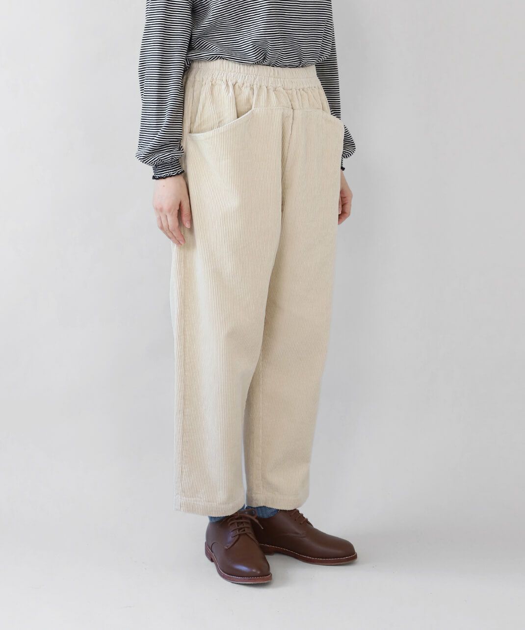 シンプルながらもアクセントが効いたデザイン。