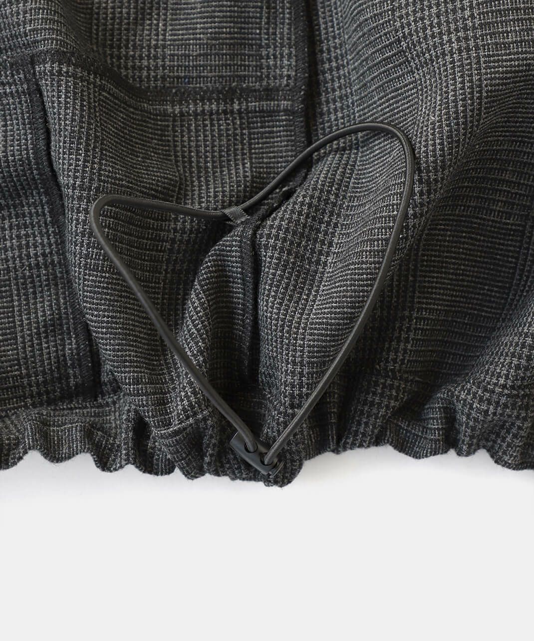 ドロストコードでシルエットを変えられる