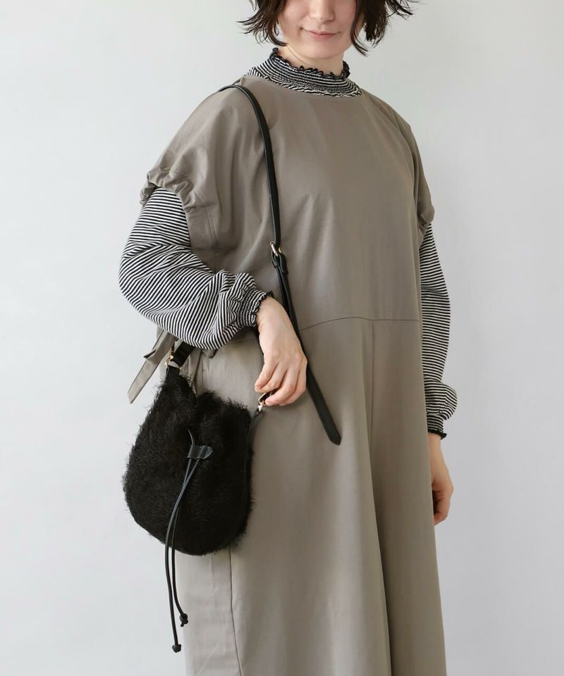 ショルダーバッグ