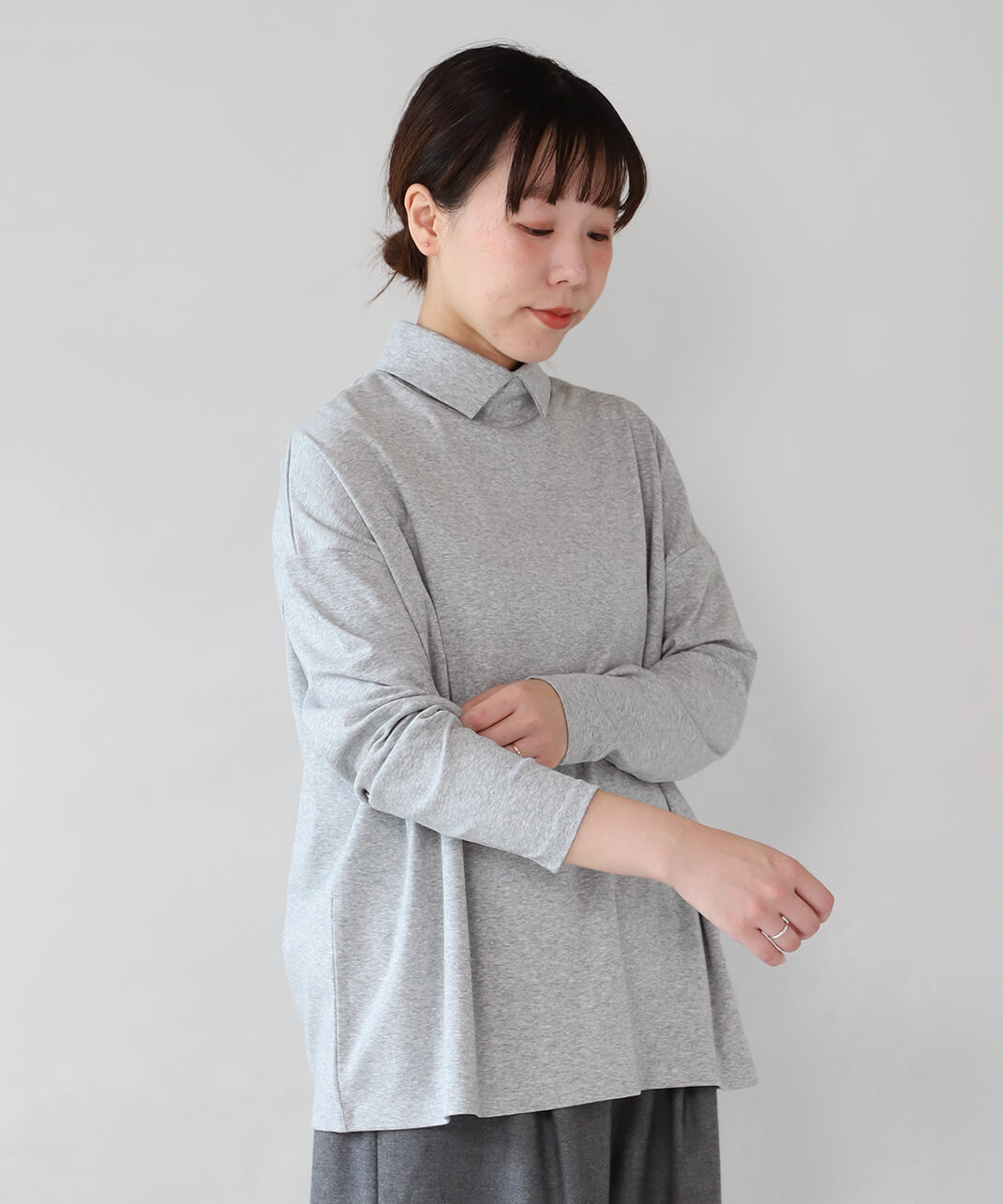 袖は腕が細見えするデザイン
