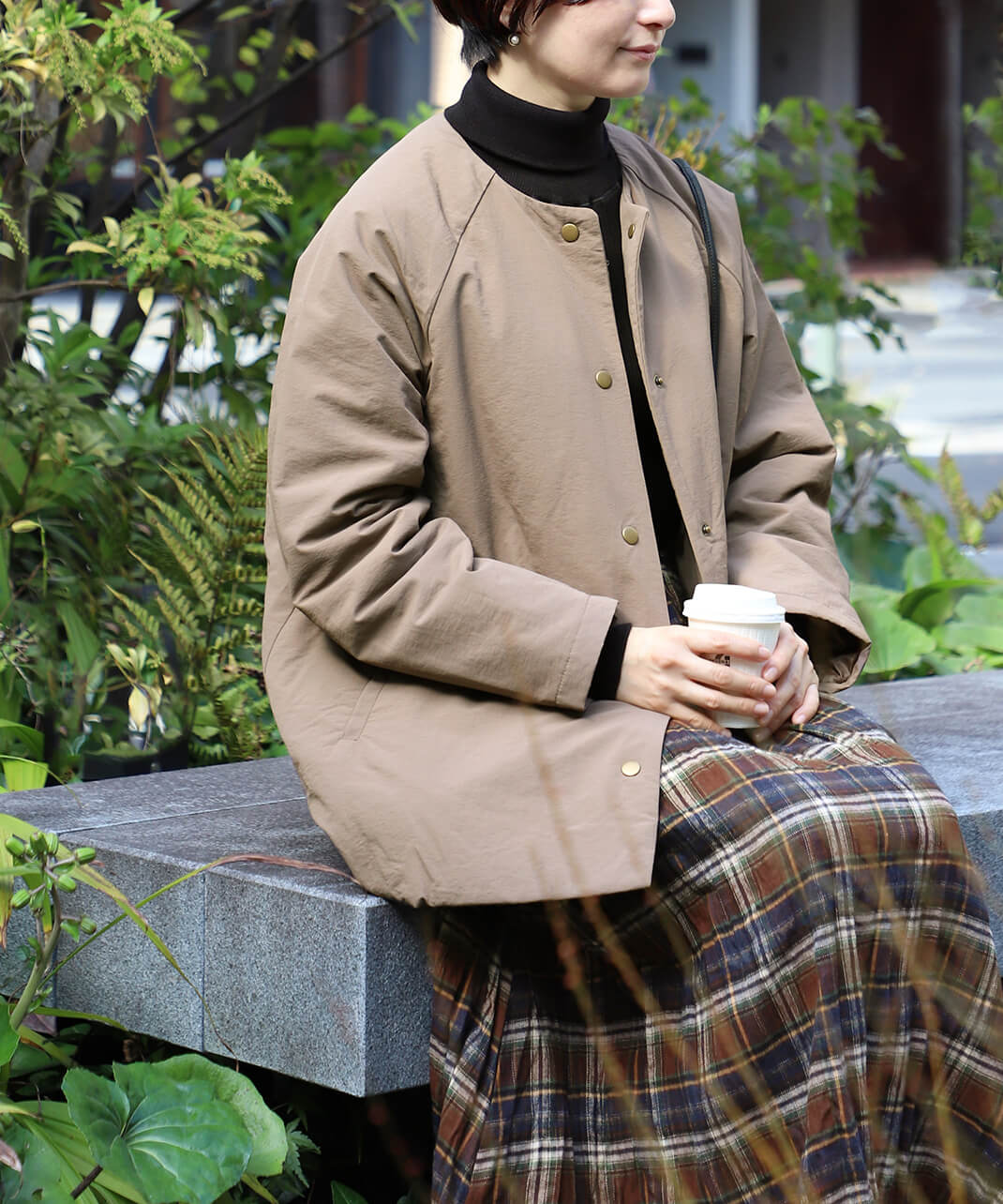 スカーフやマフラーとのコーディネートもおススメ