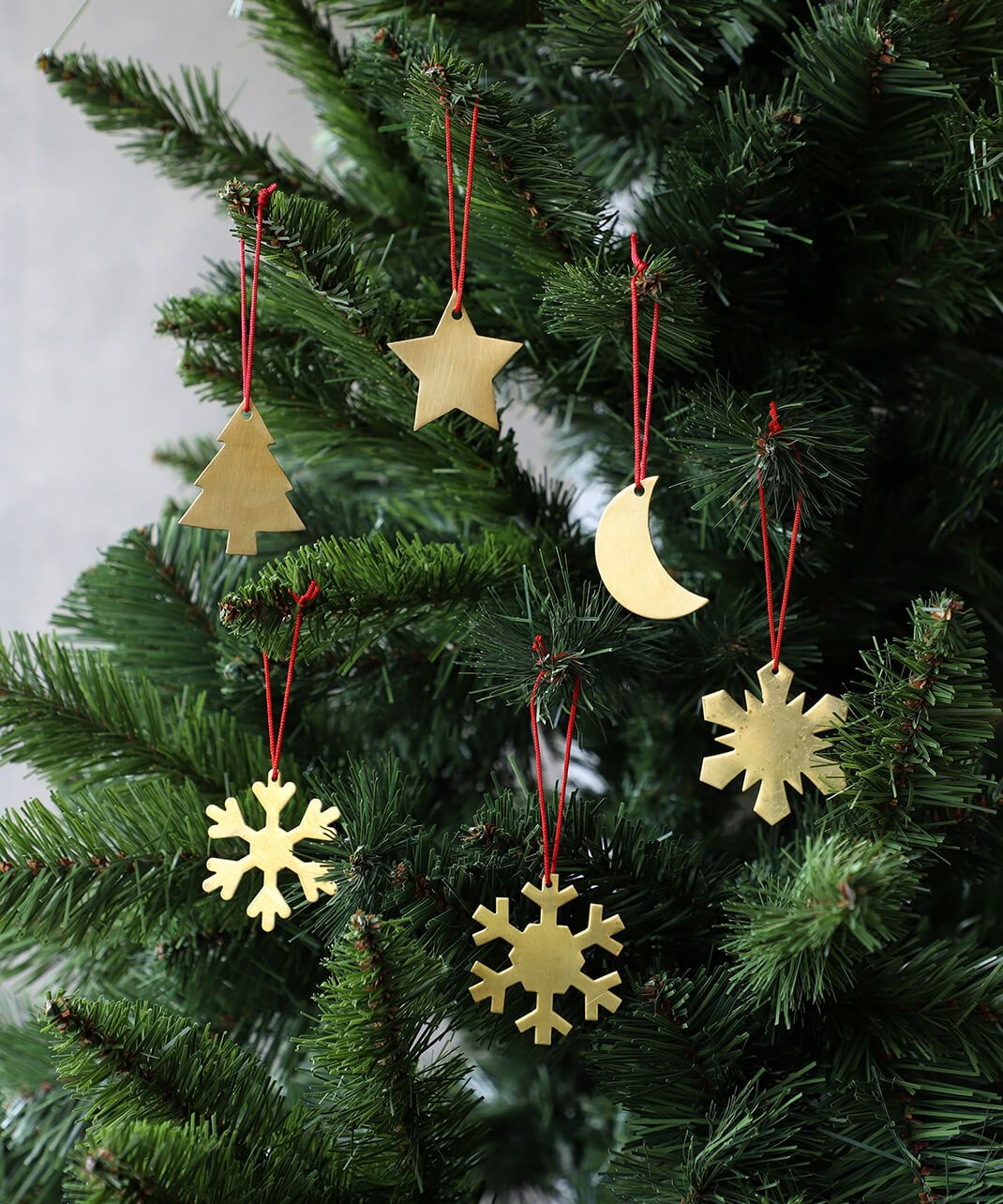 fog linen work<br />
ブラスのオーナメント