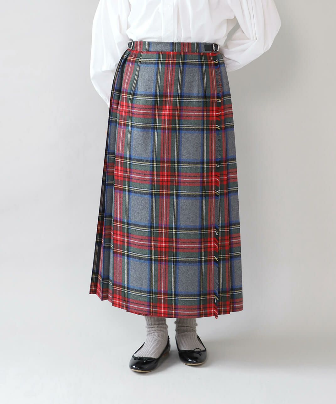 O'NEIL OF DUBLIN（オニール オブ ダブリン）のスカート