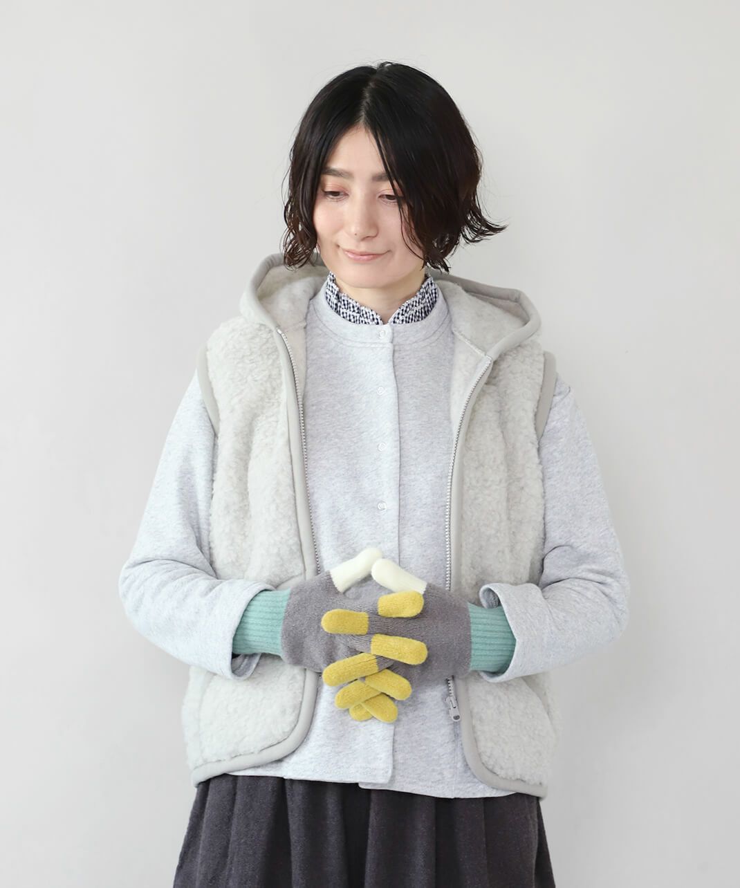 配色デザインがおしゃれな手袋