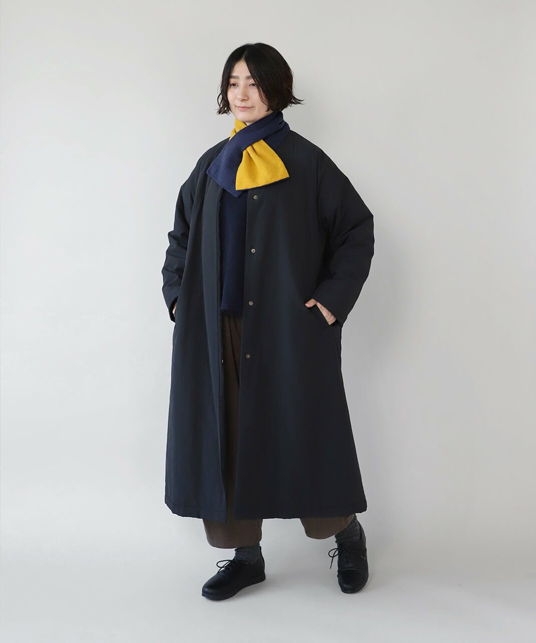 厚手のアウターともバランス良く合わせやすい