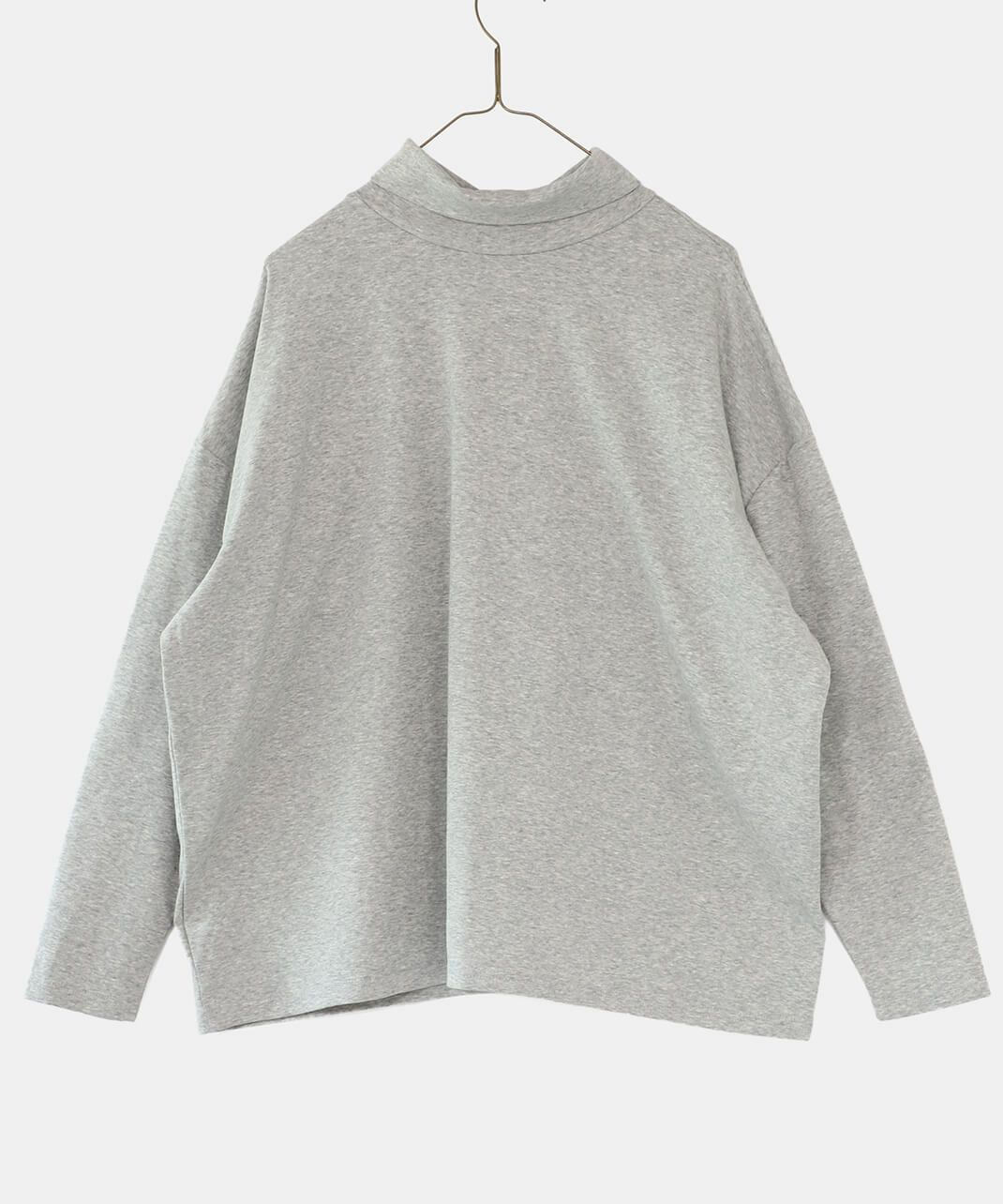 程よい伸縮性があり、着脱にストレスを感じない