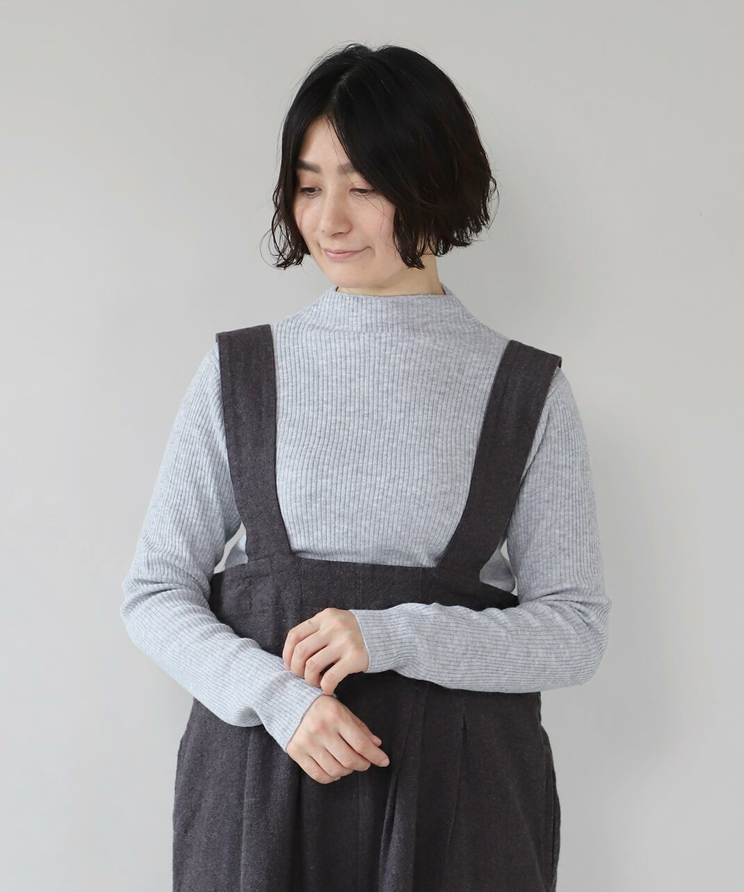 ボトルネックの首元