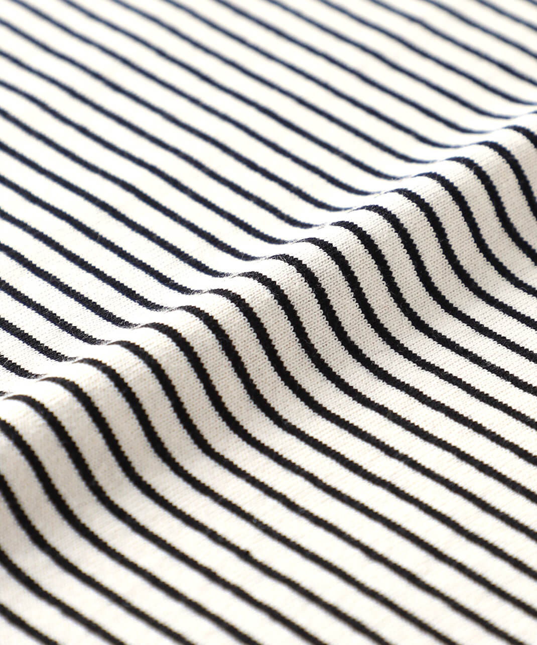 しっかりとした厚みがあるカットソー