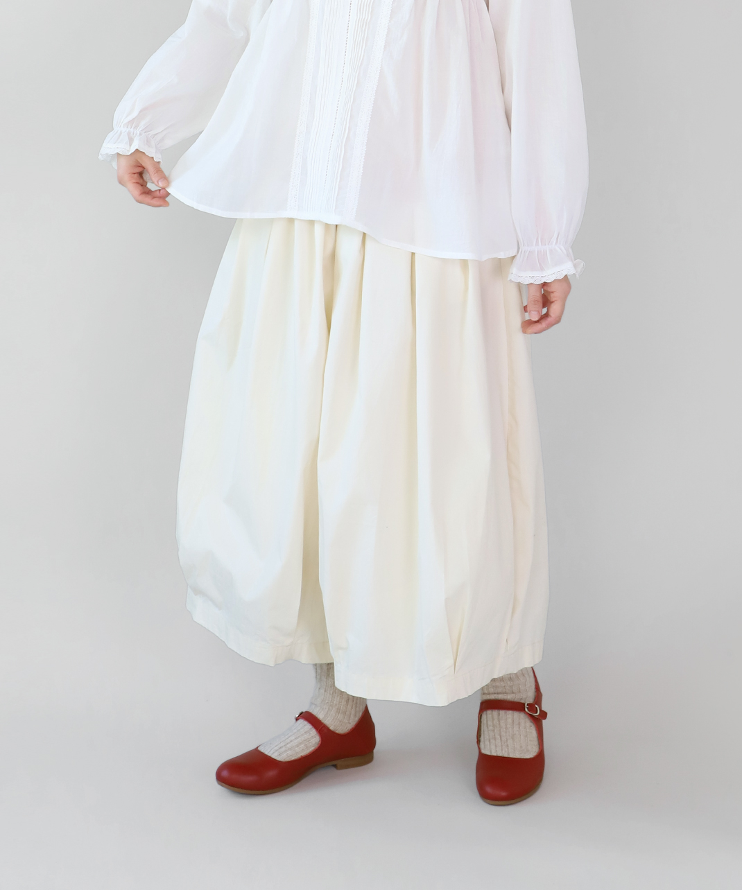 バルーンパンツ