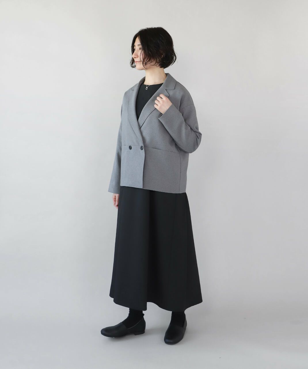 ジャケットとのセットアップスタイルができるアイテム