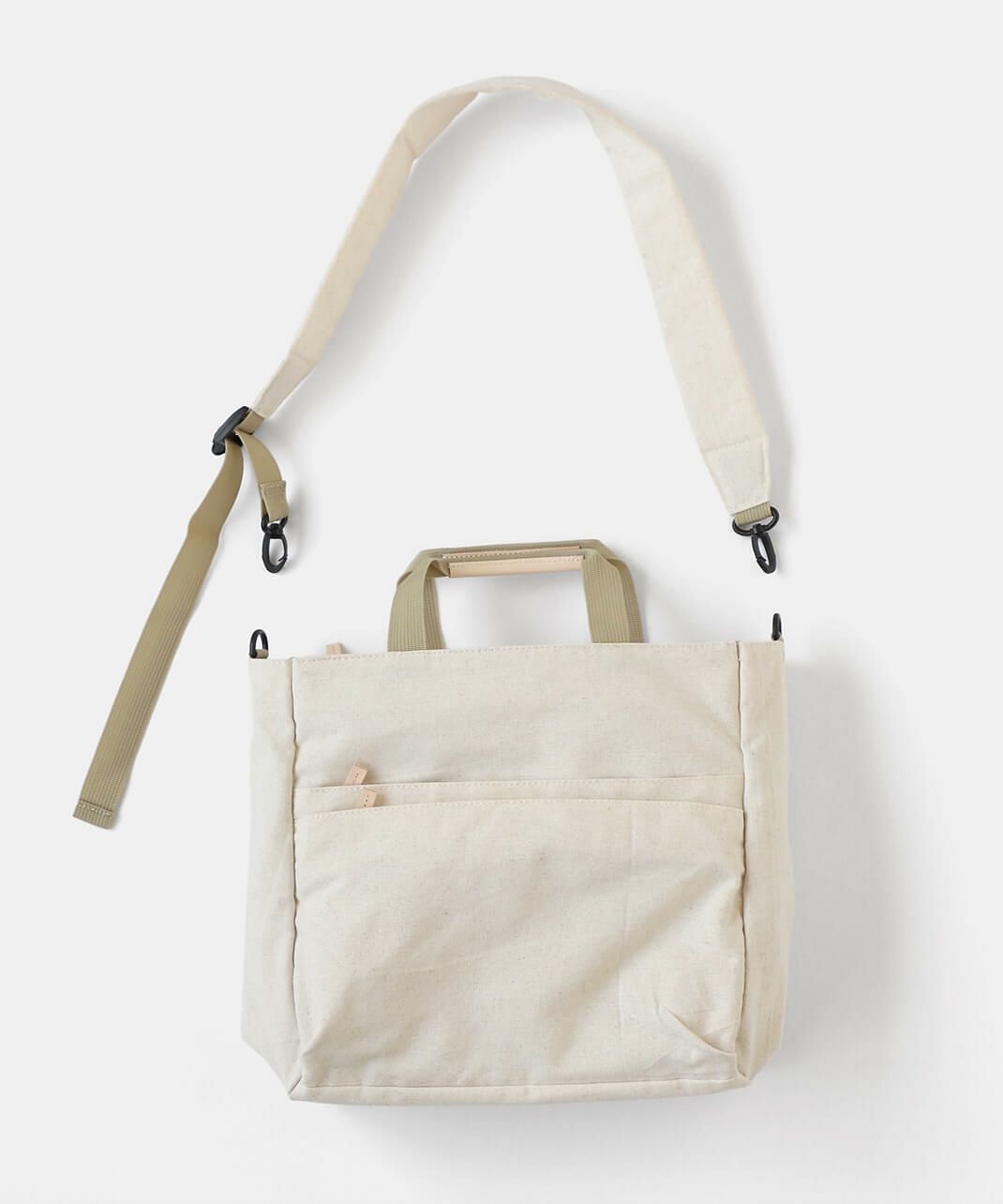 トートバックとしても使えるショルダーバッグ