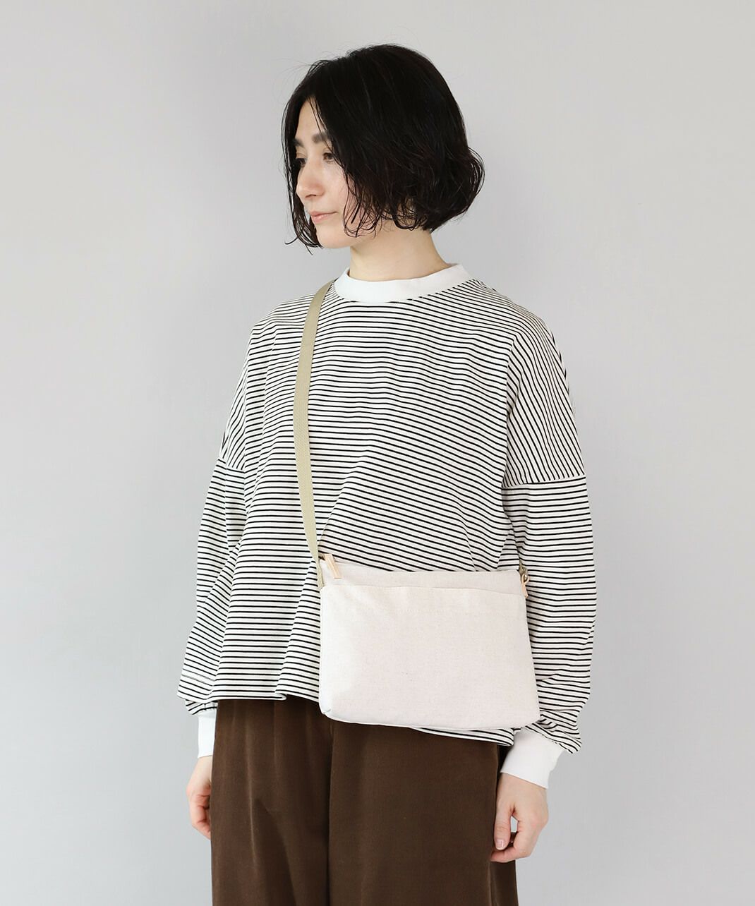 リネンサコッシュ