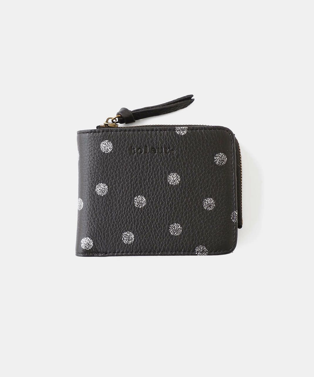 シルバー箔のドットが落ち着いた印象