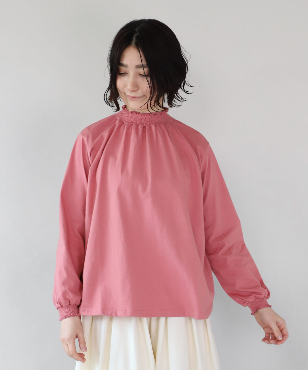 コットン素材のカットソー