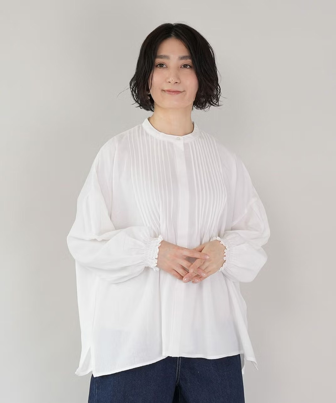 ドロップショルダーで抜け感