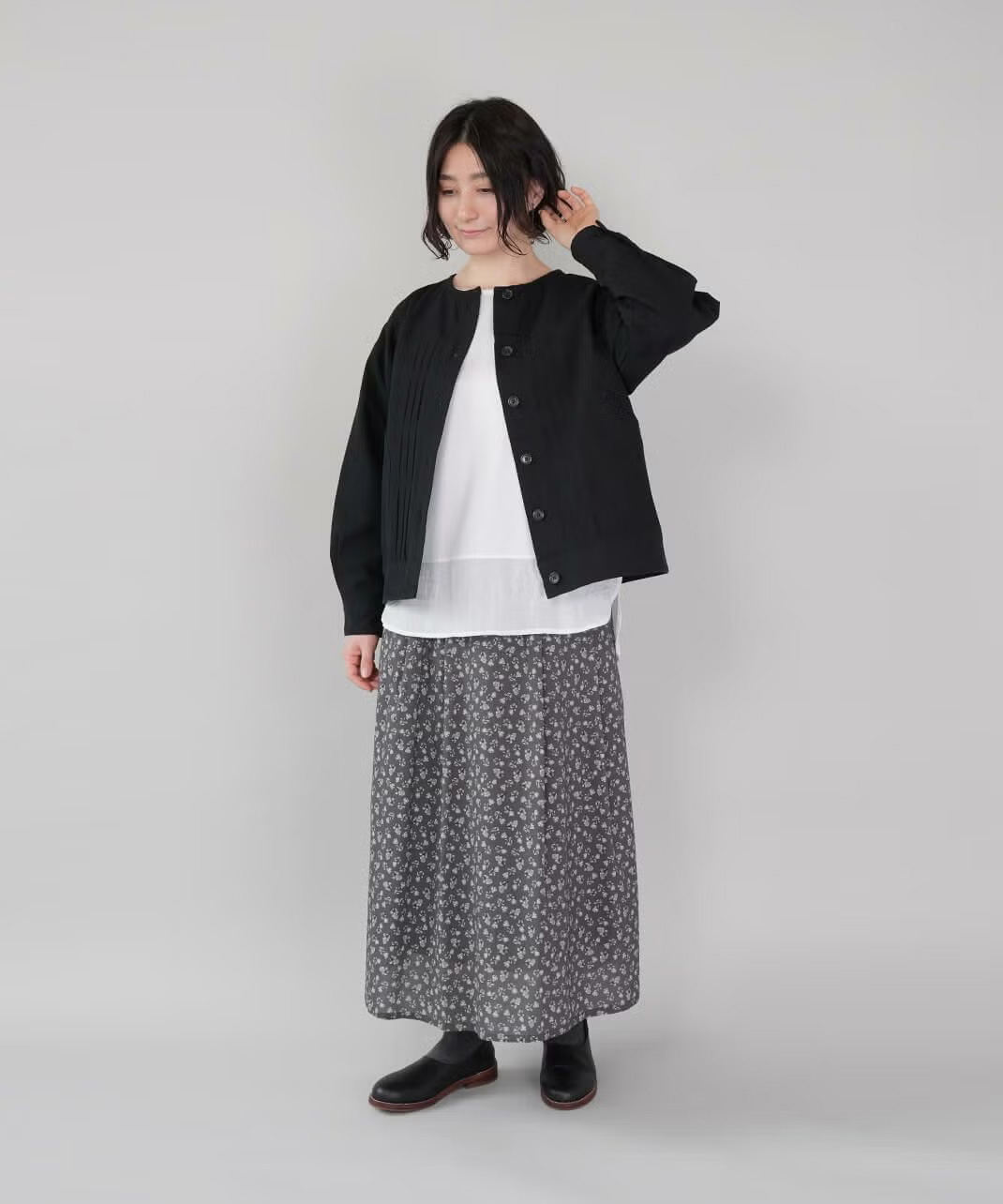 幅広いコーディネートに着られる