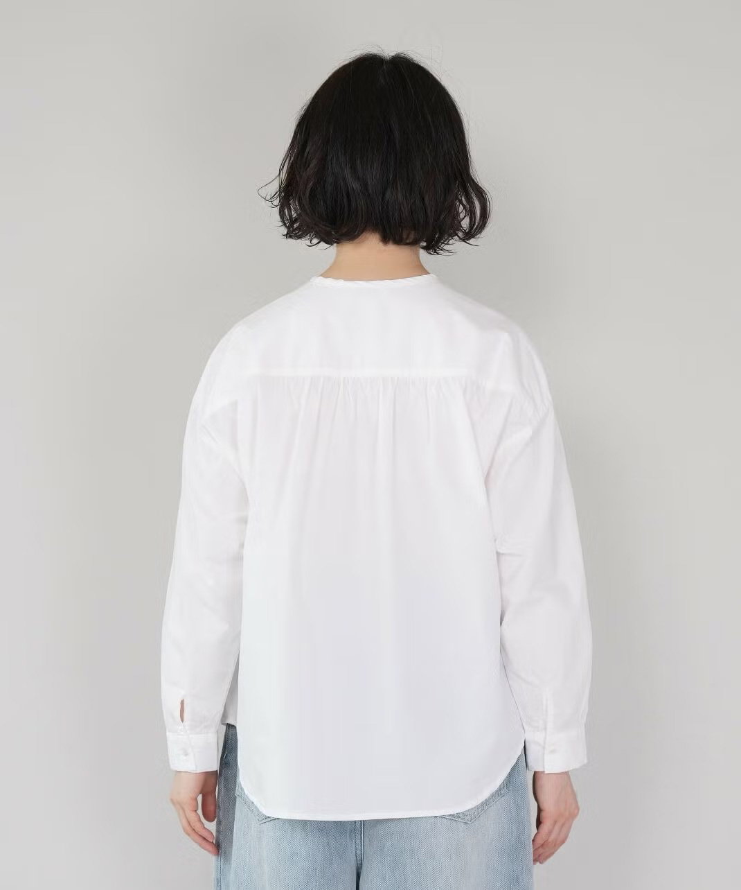 少し変形させたラウンド裾