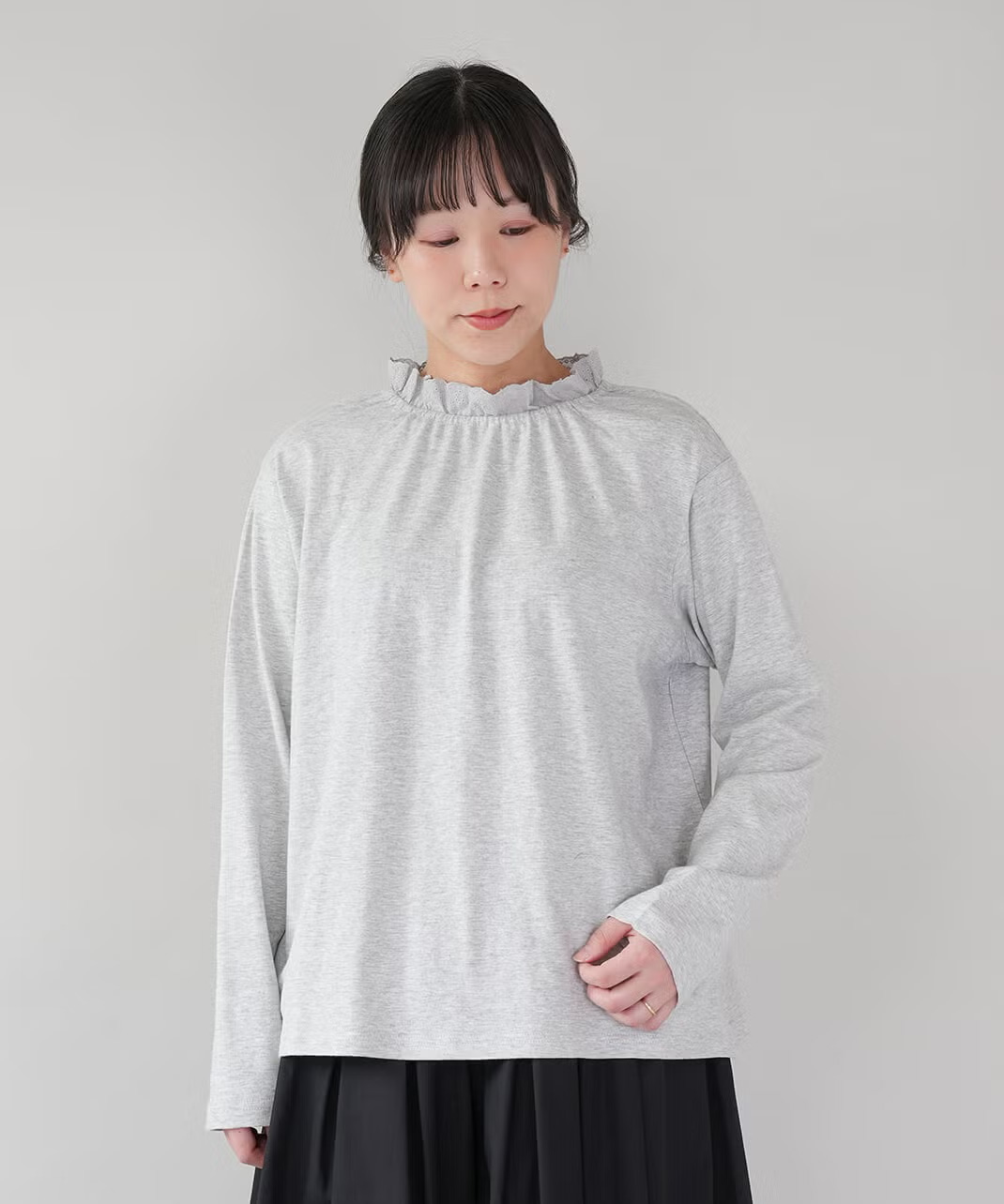 >大きな襟がポイント