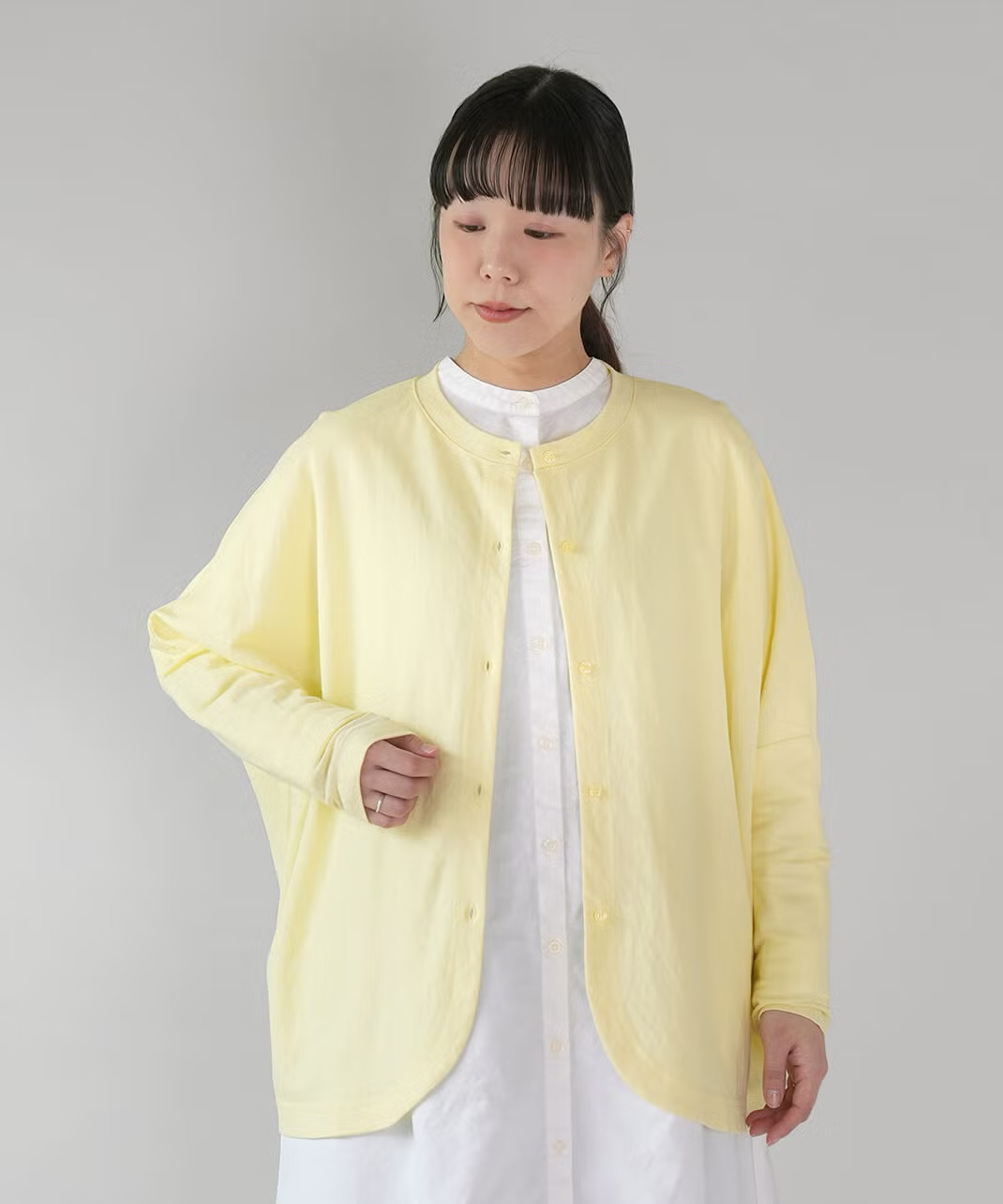 体のラインを拾いにくい