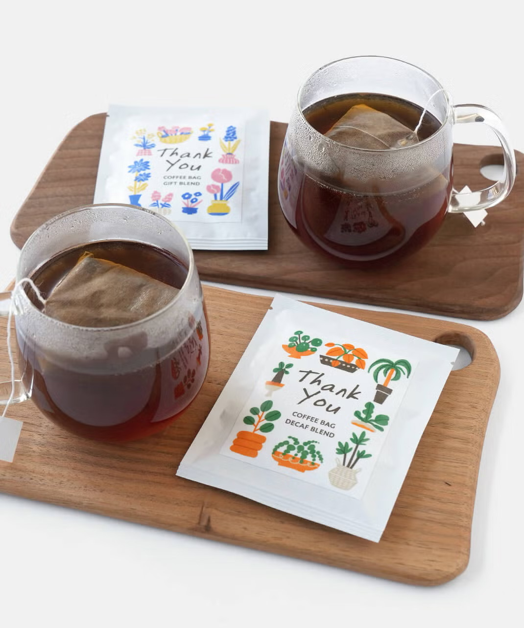 「THANK YOU」の文字入りドリップパックコーヒー