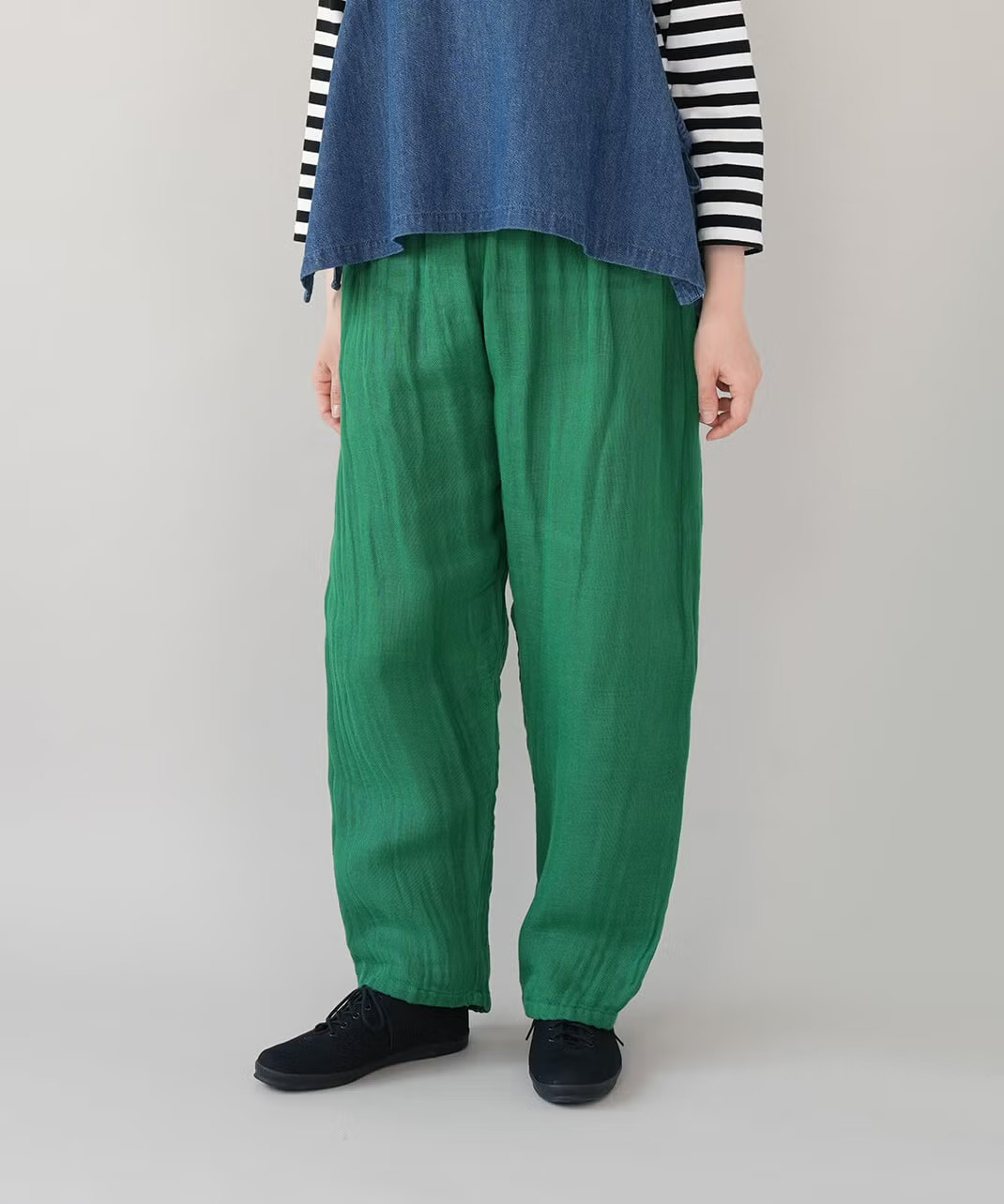 コットン100％のマキシワンピース