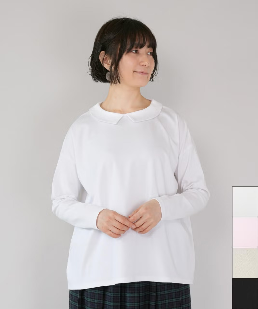 mumokuteki<br />
肌触りなめらか<br />
大きな襟のワイドカットソー