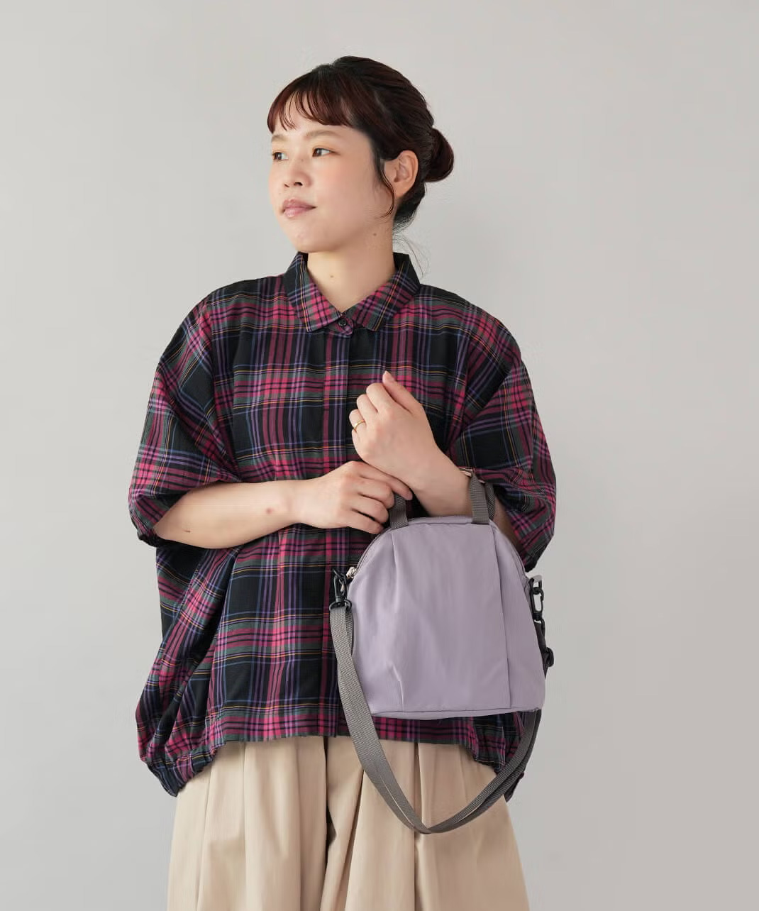 取り外しできるショルダーストラップ