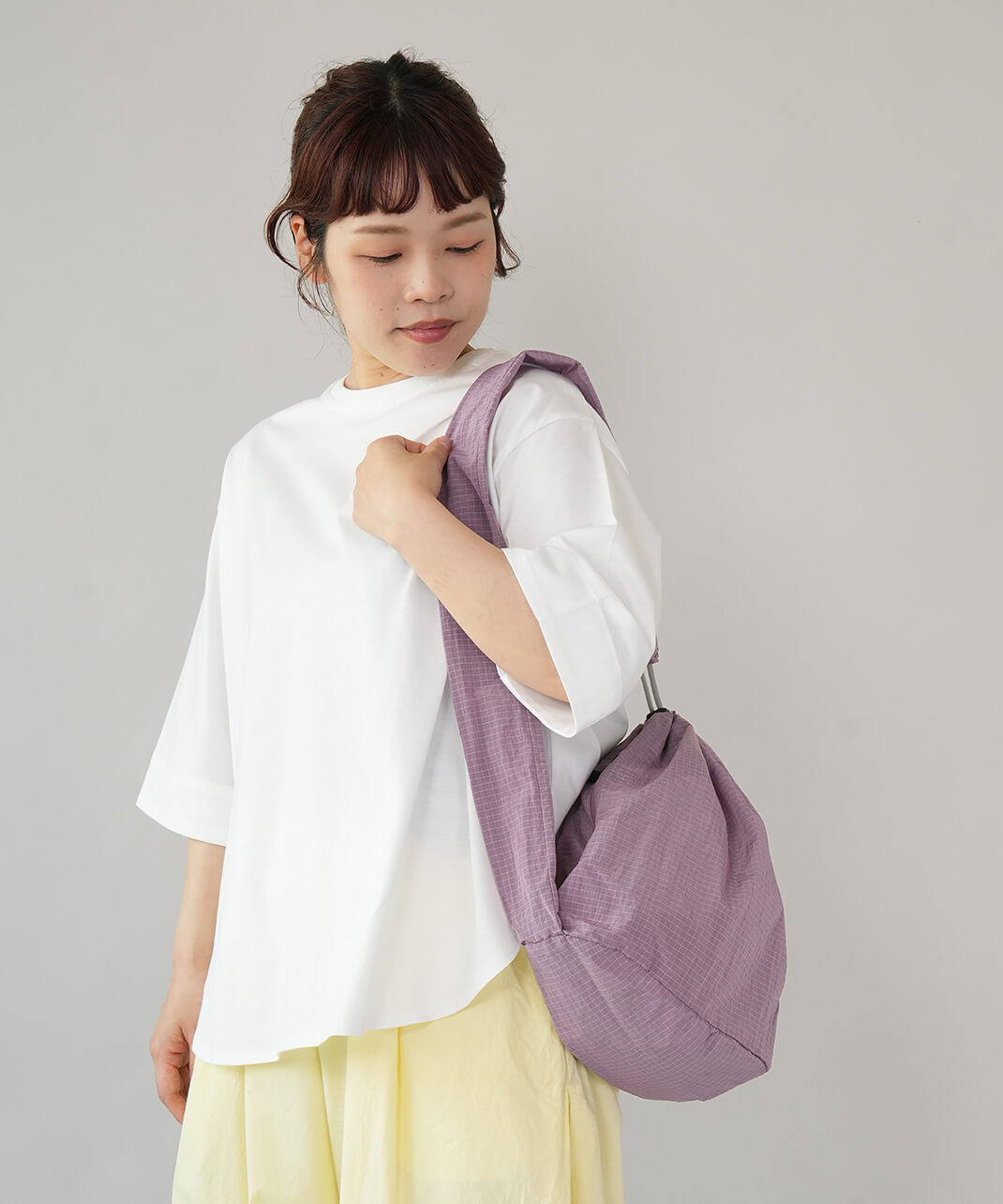 幅が太めなショルダー紐