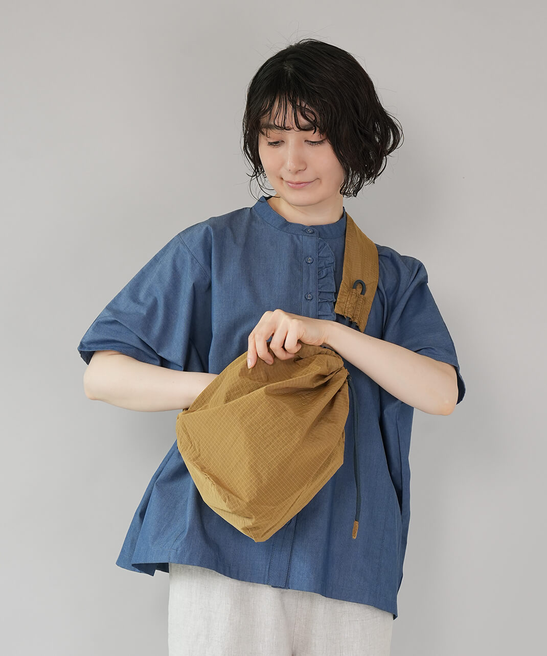 軽量なナイロン生地です