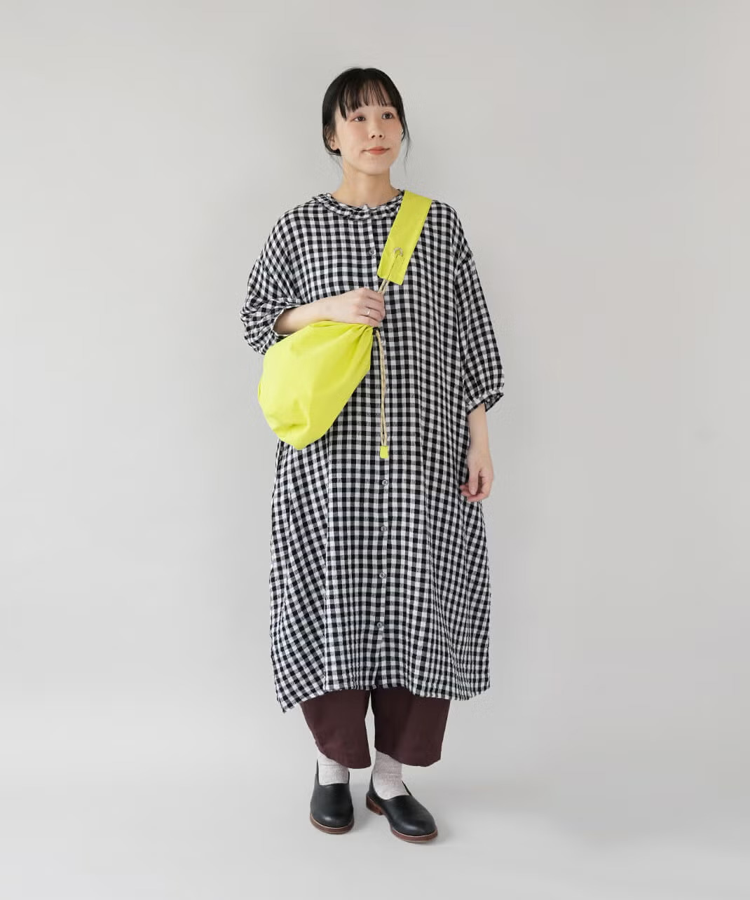mumokutekiコーディネートのアクセントに。