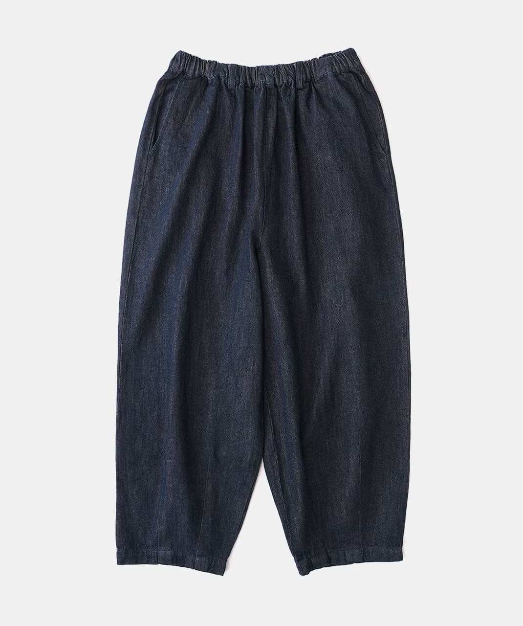 季節を問わず着回しやすい