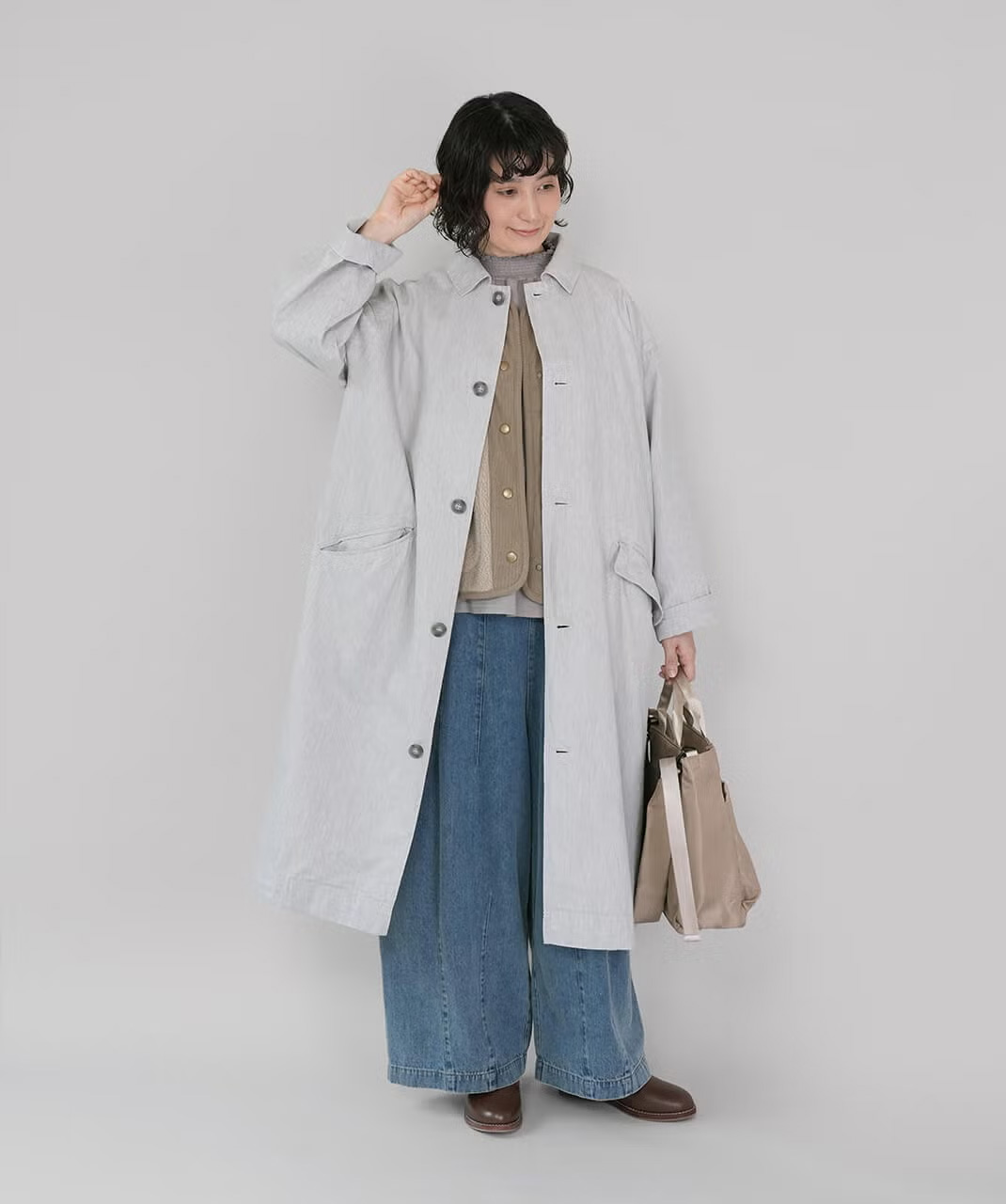 きちんとした着こなしにも、カジュアルな着こなしにも