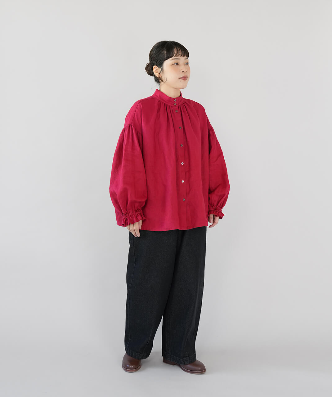 HEAVENLY　10ozデニムのハイウエストカーブパンツ　ブラック　コーデ